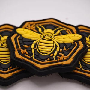 Etiqueta Adhesiva 3D Personalizada con Logotipo de Marca, Resistente al Agua, de PVC y Goma, para Asiento de Motocicleta - Product Image 2