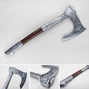 Hacha de Acero de Damasco de Grado Industrial NM de Steel Craft International, Mango de Madera de Fresno, Hoja de 4 3/4 Pulgadas, Longitud Total de 18 Pulgadas - Product Image 2