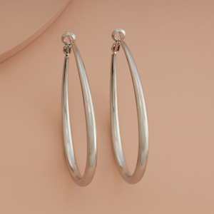 Boucles d'oreilles créoles tendance 184527 à clipser avec perle – Accessoire chic et élégant - Product Image 2