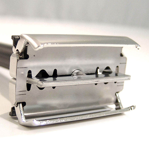 Rasoir de sécurité jetable, manche en acier inoxydable, lame simple en acier inoxydable super résistant, poignée antidérapante pour le bikini/le corps/le visage des hommes - Product Image 3