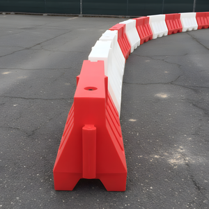 Barrière de sécurité en HDPE blanc 120x80x50cm, barrière de circulation intérieure - Product Image 6