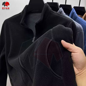 Veste en polaire de haute qualité pour hommes et femmes, fabriquée avec un matériau léger et chaud et une sensation intérieure confortable - Product Image 4