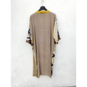 Recycled Silk Saree XL Vintage Indian Summer Robe Patchwork Kimono Bathrobe Jacket Long Comfortable Dress Thermal Style Spring - Product Image 2