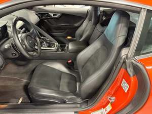 Increíble Jaguar F-TYPE Coupé RWD 2015 Usado en Perfectas Condiciones, con Poco Kilometraje, en Existencia, Ofrecido a una Fantástica Oferta - Product Image 5