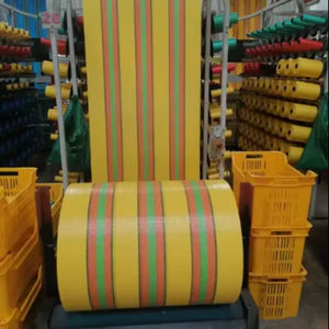 Vente chaude Rouleau tissé en PP de qualité supérieure, direct usine, tissu tissé antidérapant pour l'emballage de céréales et de semences, en rouleau flexible - Product Image 1