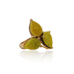 พิเศษแหวนพลอยดรูซี่สีชมพูมือออกแบบรูปลูกแพร์แหวนพลอยสามง่ามดรูซี่ชุดแหวนพลอยสีชมพูของขวัญสําหรับเธอ - Product Image 5