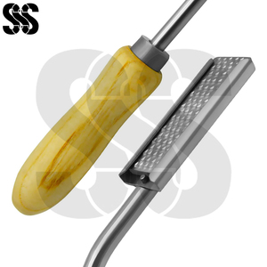 Raspador Dental Equino de Alta Calidad, Acero Inoxidable Resistente a la Corrosión, Agarre Ergonómico, Herramienta Veterinaria Duradera para Caballos de Precisión - Product Image 3