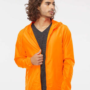 Veste coupe-vent d'hiver à capuche avec logo personnalisé 2026, veste softshell imperméable, écologique, respirante, antibactérienne - Product Image 4