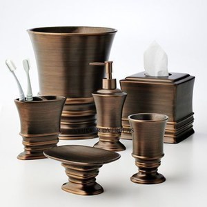 Ensemble de 4 cala fleurs de lys en métal plaqué or distributeur de savon de haute qualité brosse à dents et porte-serviettes ensemble de salle de bain - Product Image 5