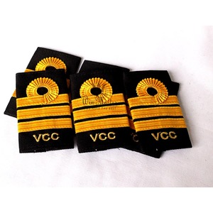 Charreteras de hombro de diseño personalizado, equipo de defensa personal para uniformes ceremoniales hechos a mano por diseñadores - Product Image 4