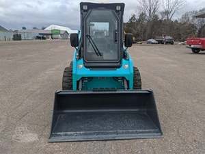Used for Sunward SWL 4038 Skid Steer Loader for Sale Equipped with Kubota Engine and HuaDe <b>Hydraulic</b> <b>Cylinder</b> - Product Image 6