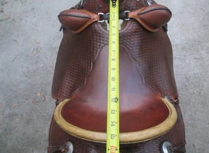Selle de cowboy en cuir de qualité supérieure Western Ranch Roper Wade |   Durable et confortable |   Selle d'équitation artisanale de haute qualité pour l'équitation - Product Image 6
