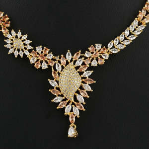 Conjunto de Joyería con Diamantes Americanos - Dorado y Melocotón - Product Image 2