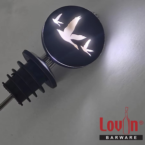 Vertedor de Botellas LED de Alta Calidad OEM, solo toque en cualquier modelo existente - Product Image 4