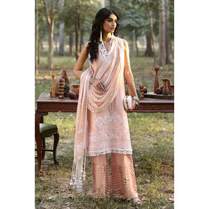 Traje de 3 Piezas para Mujer con Lentejuelas Bordadas y Dupatta de Chifón PM-62022 - Product Image 4