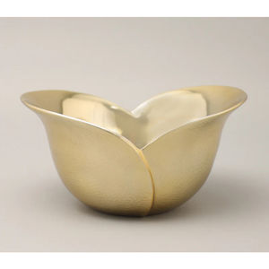 Serveur Triple Bol Violet Foncé avec Poignée Tulipe Dorée pour Snacks Fruits Secs et Chocolats Décor de Table Élégant Bol à Chocolat - Product Image 6