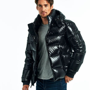 Blouson d'hiver matelassé en toile pour homme avec col montant, logo frontal, design à bulles brillant personnalisé, à capuche et imperméable - Product Image 1