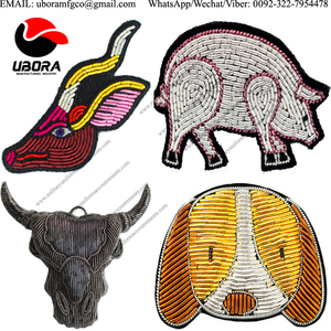 Broche en fil d'argent fait à la main de mode fournisseur de patchs de broderie personnalisés broderie de fil d'argent emblème brodé - Product Image 6