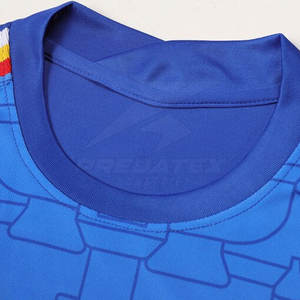 Uniforme de football de conception personnalisée en tissu doux pour adulte meilleure vente d'uniforme de football au prix de gros - Product Image 3