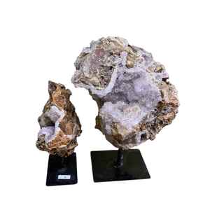 Cristal Druzy Natural de Java Oriental sobre Base de Hierro – Espécimen Mineral de Cuarzo Druzy Blanco Brillante en Bruto para Exhibición Decorativa - Product Image 3