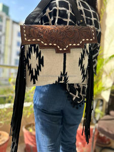 กระเป๋าผ้าอานแอลอีดีสไตล์ตะวันตกใหม่กระเป๋าถือสายหนังเครื่องมือกระเป๋าข้างแอซเท็กสีสันสดใสแกะสลักมือ - Product Image 2