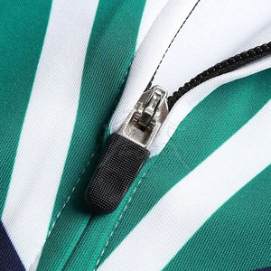 Dernier modèle de survêtements de sport de luxe à col rond pour hommes Vente en gros Survêtement de sport personnalisé - Product Image 6