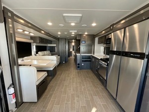 VENDEDOR VERIFICADO: Forest River Georgetown Serie 5 GT5 2022 DISPONIBLE PARA LA VENTA - Product Image 5