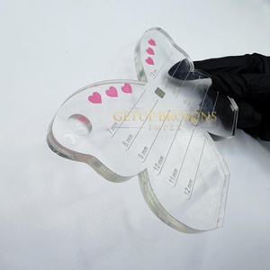 Nouvelles Pinces à Cils Professionnelles Multifonctionnelles en Acrylique Blanc, Motif Cœur Papillon, Durables et Personnalisables, avec Aimant pour Extensions de Cils - Product Image 5