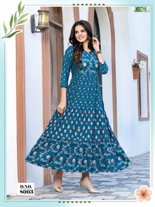 ชุดกาวน์ผ้าเรยอนบริสุทธิ์พิมพ์ลายหลากสีสำหรับงานแต่งงานและงานปาร์ตี้ - Product Image 4