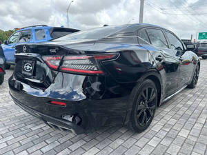 นิสสัน แม็กซิมา 3.5 SR ปี 2023 สภาพดี ใช้งานน้อย - Product Image 2