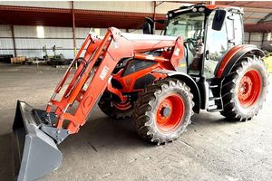 Tractor KIOTI HX1402 - 140 Caballos de Fuerza con Cabina, Cargador y Transmisión Power Shuttle - Product Image 6