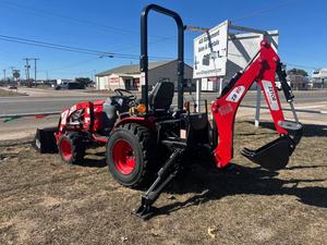Tractor Zetor M25HT de 25 CV con Tracción en las 4 Ruedas, Cargador Frontal, Retroexcavadora, Bomba, Máquina Agrícola Compacta para Agricultura, Paisajismo y Construcción - Product Image 3