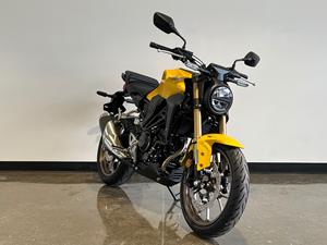 Disponible Ahora: Motocicletas Nuevas CB300R (ABS) 2025 en Stock - Product Image 2