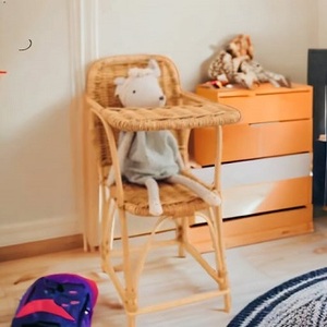 Prix le moins cher rotin naturel jouet chaise haute chaise d'alimentation poupée meubles pas cher haute poupée chaise accessoires pour chambre d'enfants poupée - Product Image 6
