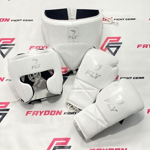 Set de Boxeo Naranja Personalizado de Pakistán, el Más Vendido, Precio Razonable al por Mayor, Kit de Sparring que Incluye Guantes, Protector de Cabeza y Protector Inguinal - Product Image 3