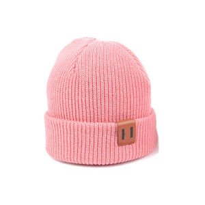 Bonnets en tricot personnalisés de haute qualité avec logo brodé, bonnets tendance pour unisexe, dernier design, bonnets en jacquard - Product Image 3