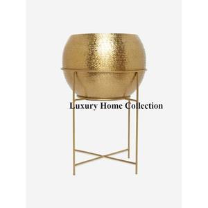 Lot de 3 pots décoratifs en métal pour l'organisation de la présentation et du rangement des fleurs plaqué or avec cadre en bois et support Designer - Product Image 5