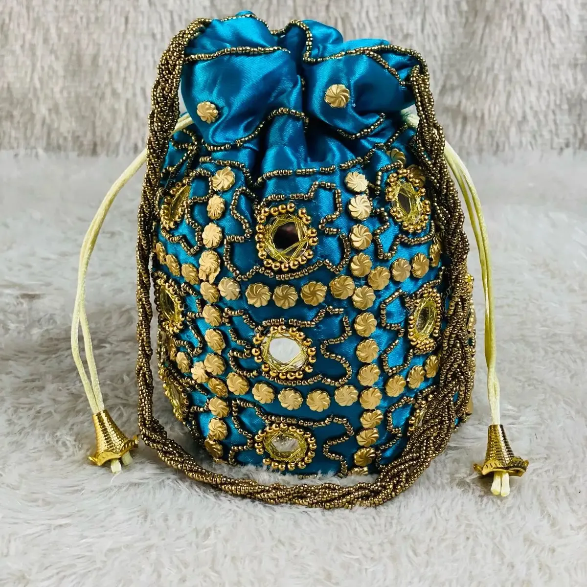 Bolsos dorados para mujer, bolsos dorados a la moda, ropa de fiesta, bolsos dorados elegantes para mujer, bolsos dorados para mujer, monedero dorado, bolso dorado Potli HandbaG