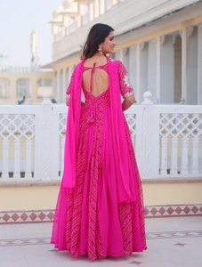 BATA DE TRABAJO A MANO GEORGETTE ATRACTIVA CON DUPATTA NEGRA - Product Image 2