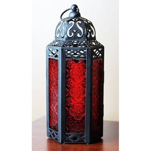 Lanterne de bougeoir gravée en métal de haute qualité pour mariage et décoration de la maison à un prix attractif - Product Image 1