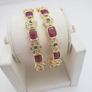 Juego de brazaletes de rubí de alta calidad, Juego de 2 brazaletes, chapado en oro de 22K, CZ blanco y juego de brazaletes de Rubí - Product Image 3