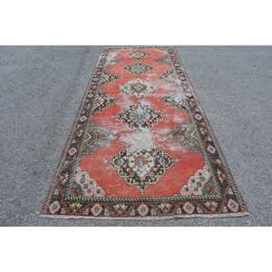 Tapis turc vintage 4,7x12,1 pi (142x370 cm), tapis floral rouge et noir - Product Image 1