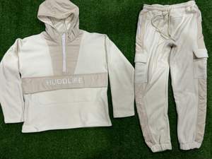 Ensembles de pulls à capuche et de pantalons de survêtement pour hommes de haute qualité Survêtements personnalisés Derniers modèles Tissu polaire Logo personnalisé Ensembles de jogging - Product Image 4