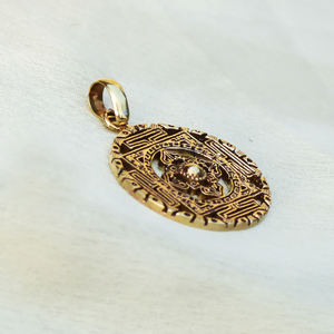 Venta caliente 14K chapado en oro al por mayor Yantra colgante joyería regalo lindo fiesta boda occidental joyería de latón - Product Image 2