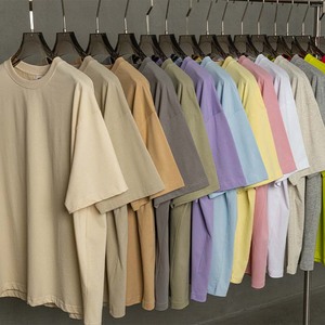 เสื้อยืดอะนิเมะพระคัมภีร์ของผู้หญิงแนวสตรีทสองโทนสีว่างเปล่าแนวสตรีท220วินเทจ GSM แนวสตรีท - Product Image 1