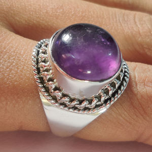 Aspecto impresionante Piedra de amatista grande Anillos hechos a mano de Plata de Ley 925 Fabricante mayorista de anillos de piedras preciosas de plata étnica - Product Image 2