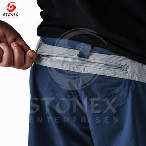 Vente en gros de shorts de sport d'été solides pour hommes avec poche intérieure shorts athlétiques de fitness à séchage rapide pour hommes - Product Image 5
