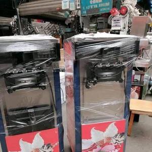 Machine à crème glacée automatique à succès, facile à nettoyer, prête pour la livraison dans le monde entier - Product Image 1