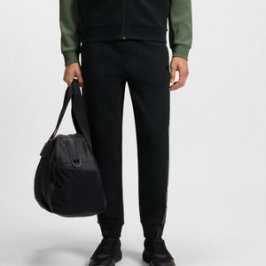 Survêtement pour homme avec design à blocs de couleur, logo personnalisé et capuche avec cordon de serrage pour l'hiver, design décontracté à manches longues - Product Image 4