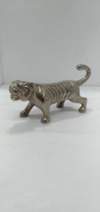 Escultura de Mesa de Metal de Aluminio con Diseño de Pantera Plateada de Lujo para Decoración del Hogar y Hoteles a Precio Económico - Product Image 5
